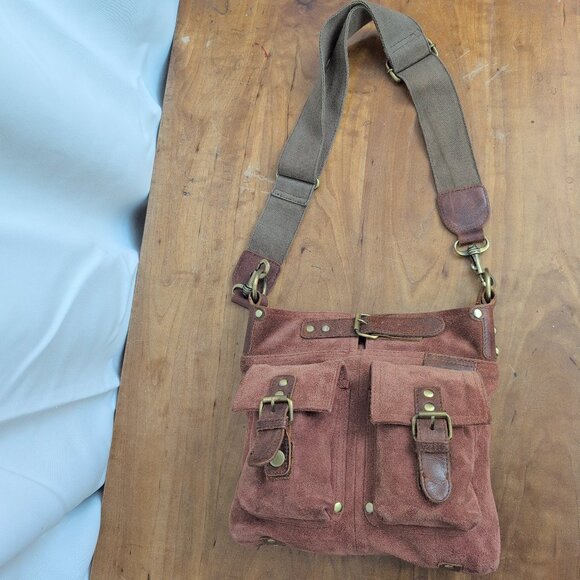 Mo & Co Suede leather Crossbody Bag - Picture 8 of 8